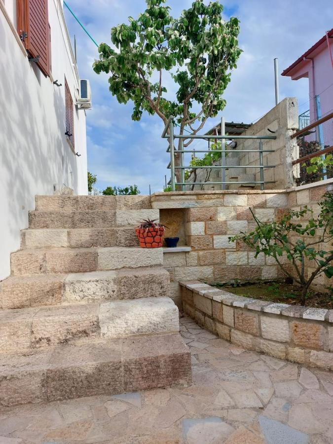 Guest House Gorani Berat Luaran gambar