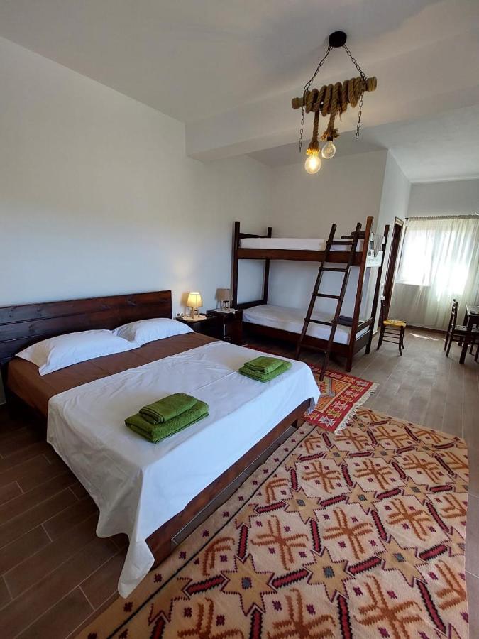 Guest House Gorani Berat Luaran gambar