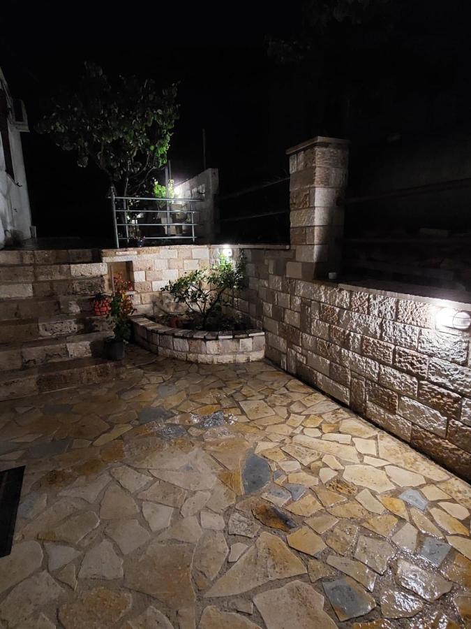 Guest House Gorani Berat Luaran gambar