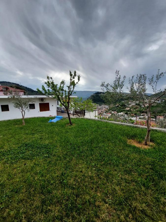 Guest House Gorani Berat Luaran gambar