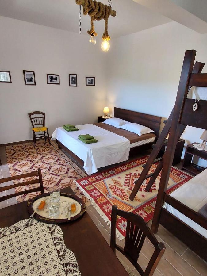 Guest House Gorani Berat Luaran gambar
