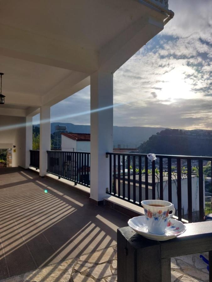 Guest House Gorani Berat Luaran gambar