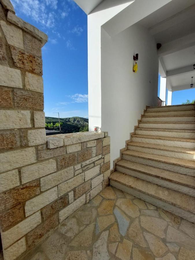 Guest House Gorani Berat Luaran gambar