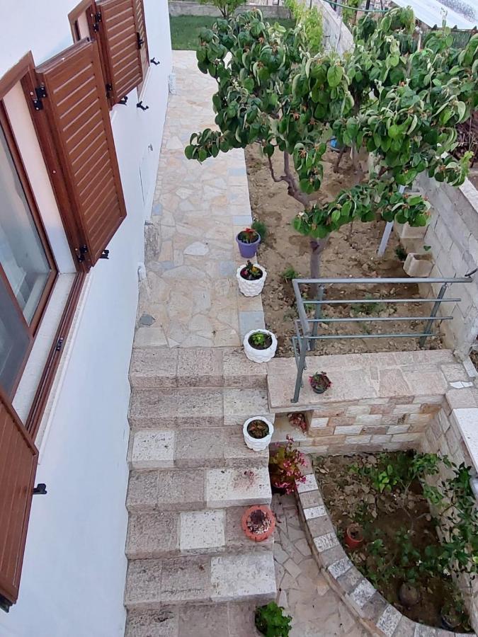 Guest House Gorani Berat Luaran gambar