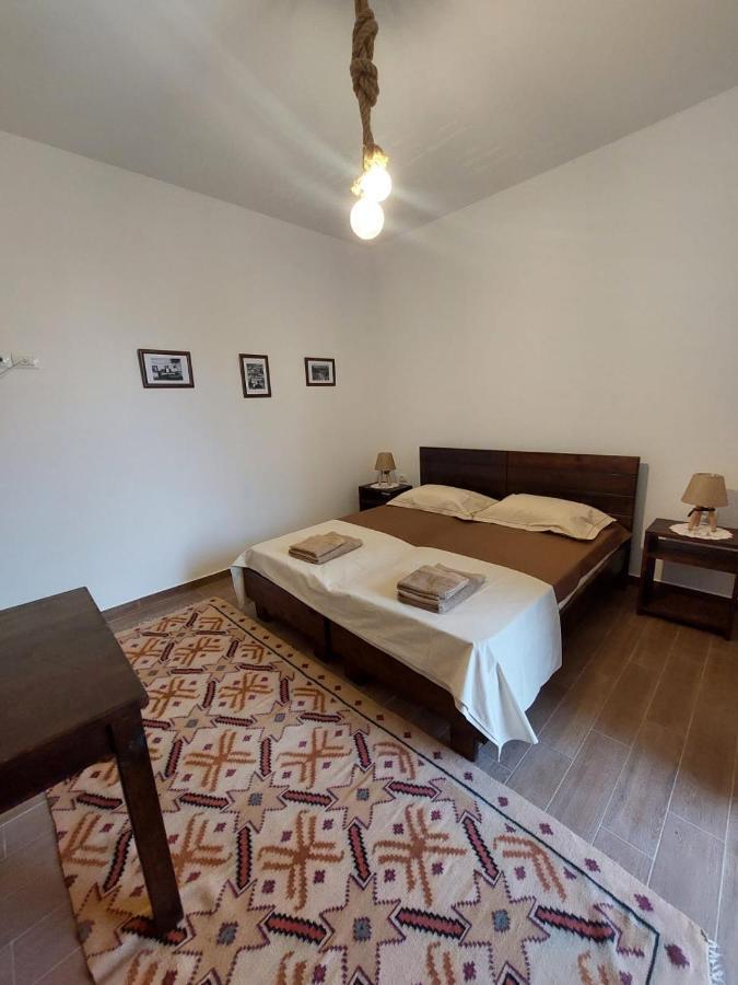 Guest House Gorani Berat Luaran gambar