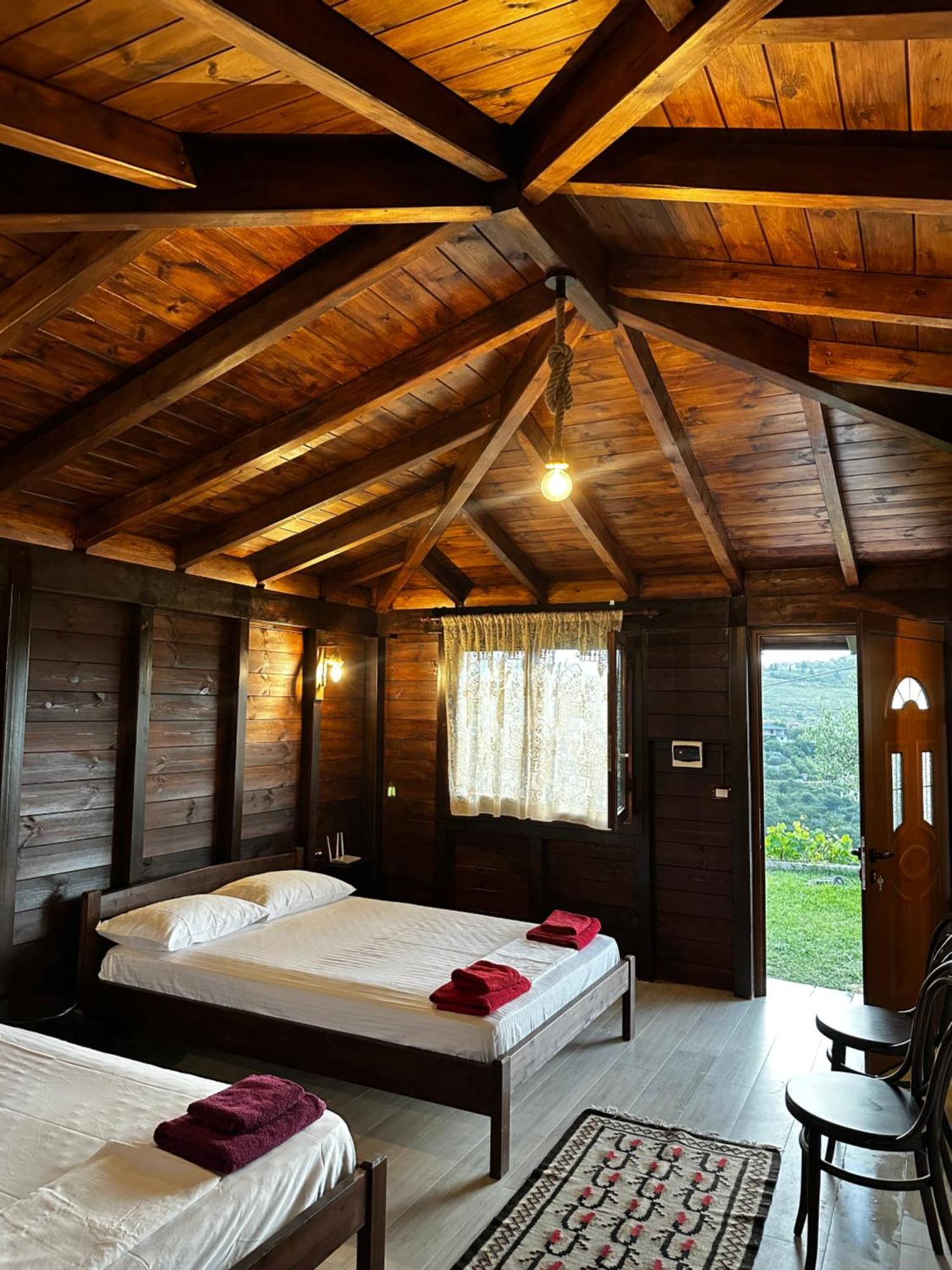 Guest House Gorani Berat Luaran gambar
